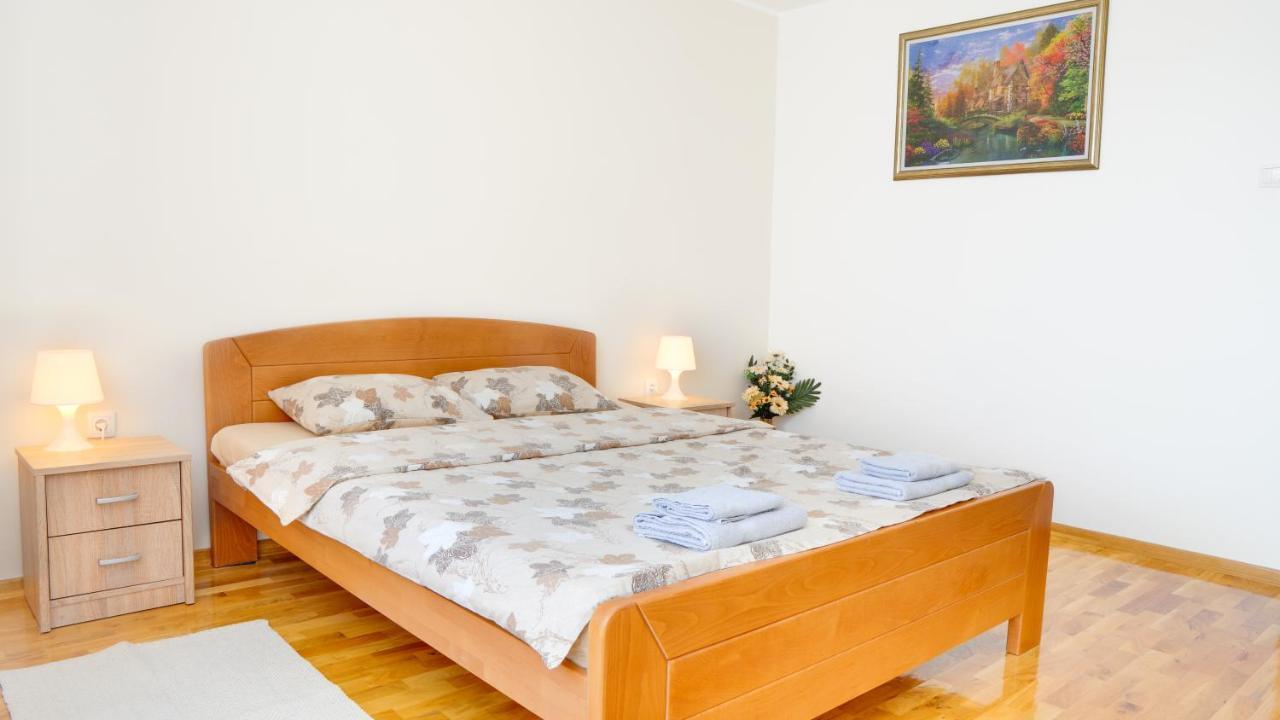 Milica 65M2, Free Parking & Wi-Fi Apartment Novi Sad Exterior photo